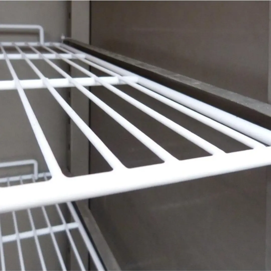 Edelstahlkühlschrank Inhalt 610 Liter, GN2/1, mit 1 Halbtür + 2 Schubladen – Bild 3